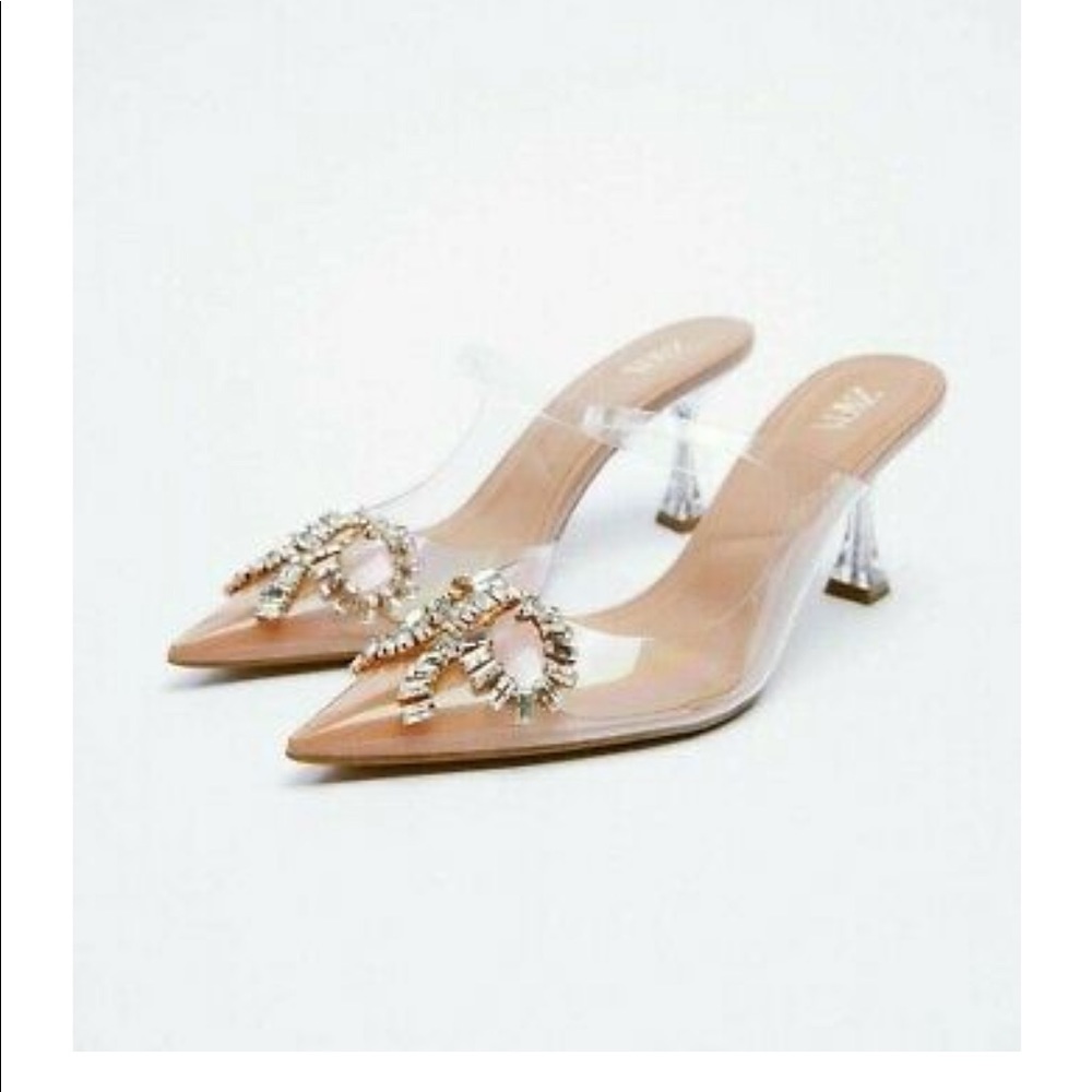 Vinyl jewel heels